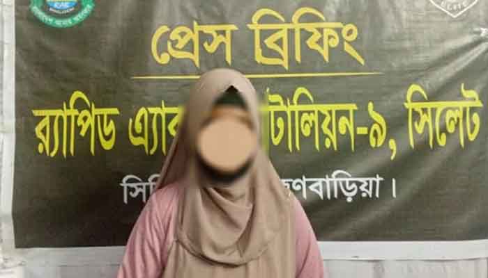 ভারতীয় প্রতারক প্রেমিকের হাত থেকে বাংলাদেশি তরুণী উদ্ধার ভারতীয় প্রতারক প্রেমিকের হাত থেকে বাংলাদেশি তরুণী উদ্ধার