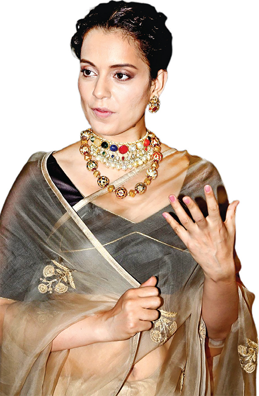 সিনেমায় মন দিতে চান কঙ্গনা সিনেমায় মন দিতে চান কঙ্গনা