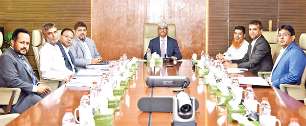 আল-আরাফাহ্ ইসলামী ব্যাংকের পর্ষদ সভা