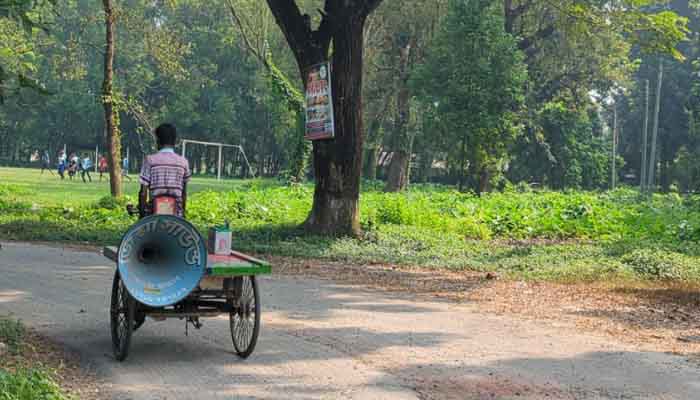 পুকুরে নামা ও ক্যাম্পাসে বহিরাগত প্রবেশে ইবি প্রশাসনের নিষেধাজ্ঞা