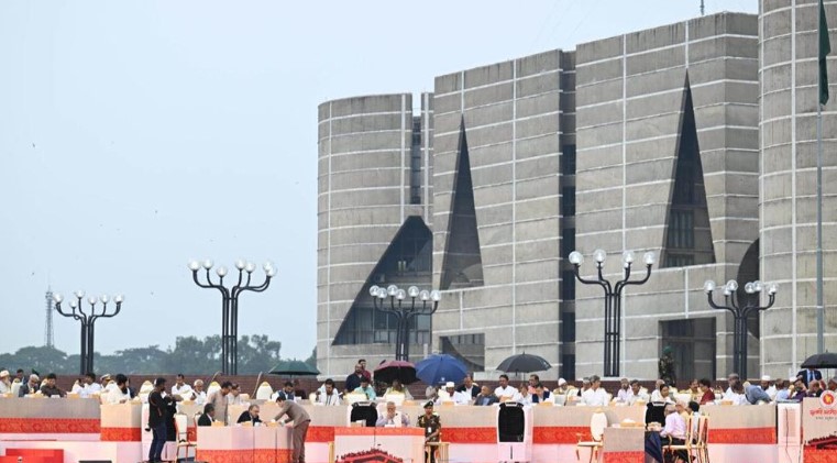 ২৫ দল ও জোটের যেসব নেতা জুলাই সনদে স্বাক্ষর করেছেন ২৫ দল ও জোটের যেসব নেতা জুলাই সনদে স্বাক্ষর করেছেন