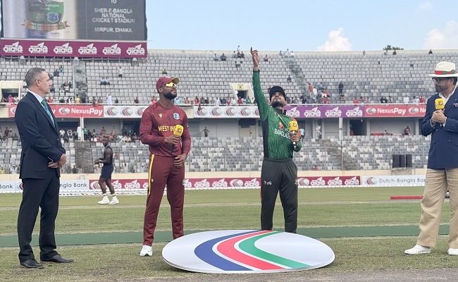 টস হেরে ব্যাটিংয়ে বাংলাদেশ, অঙ্কনের অভিষেক টস হেরে ব্যাটিংয়ে বাংলাদেশ, অঙ্কনের অভিষেক