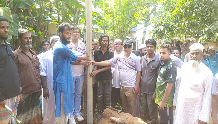 ৩১ দফা বাস্তবায়নে মধুপুরে নব মুসলিম পেল ঘর ৩১ দফা বাস্তবায়নে মধুপুরে নব মুসলিম পেল ঘর