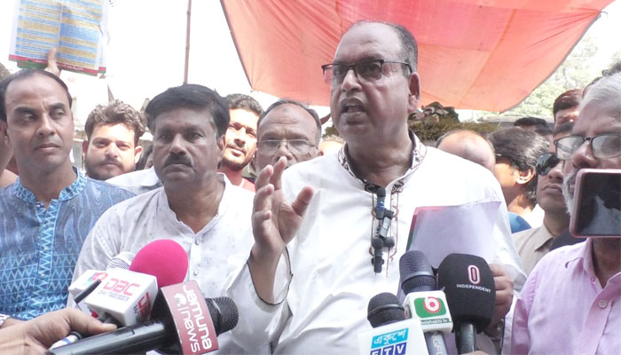 জুলাই সনদের পর নির্বাচন হতে বাধা নেই: চুয়াডাঙ্গায় দুদু জুলাই সনদের পর নির্বাচন হতে বাধা নেই: চুয়াডাঙ্গায় দুদু