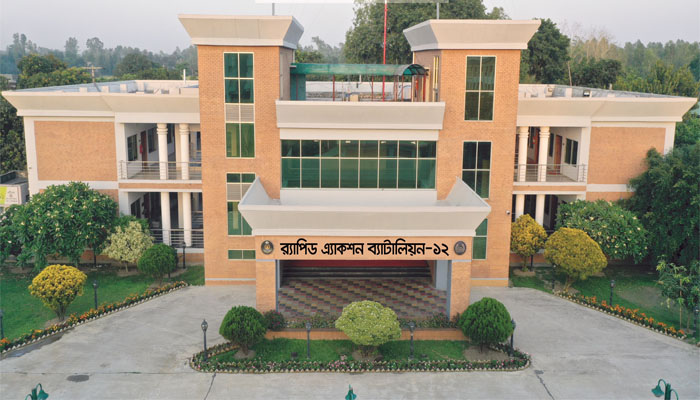 সিরাজগঞ্জে হেরোইনসহ মাদক কারবারি গ্রেপ্তার সিরাজগঞ্জে হেরোইনসহ মাদক কারবারি গ্রেপ্তার