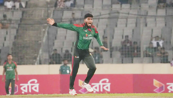 গোল্ডেন আর্ম রিশাদ, একাই ধসালেন ওয়েস্ট ইন্ডিজকে গোল্ডেন আর্ম রিশাদ, একাই ধসালেন ওয়েস্ট ইন্ডিজকে