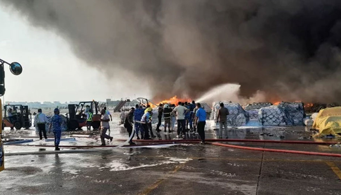 শাহজালাল বিমানবন্দরে ফ্লাইট চলাচল শুরু শাহজালাল বিমানবন্দরে ফ্লাইট চলাচল শুরু