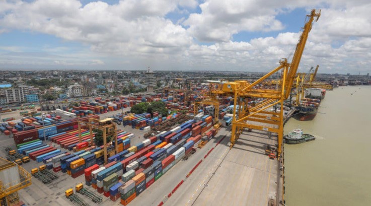 চট্টগ্রাম বন্দরে গাড়ি প্রবেশে বাড়তি মাশুল স্থগিত চট্টগ্রাম বন্দরে গাড়ি প্রবেশে বাড়তি মাশুল স্থগিত