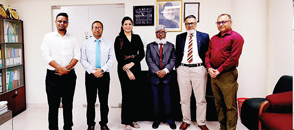 ইউআইটিএস-এ ইউনিভার্সিটি অব উলভারহ্যাম্পটনের প্রতিনিধিদলের সফর ইউআইটিএস-এ ইউনিভার্সিটি অব উলভারহ্যাম্পটনের প্রতিনিধিদলের সফর