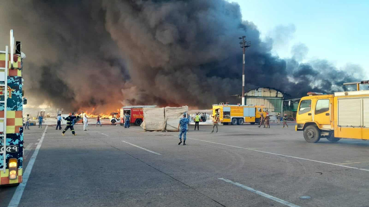 পরিচালককে প্রধান করে তদন্ত কমিটি করলো ফায়ার সার্ভিস পরিচালককে প্রধান করে তদন্ত কমিটি করলো ফায়ার সার্ভিস