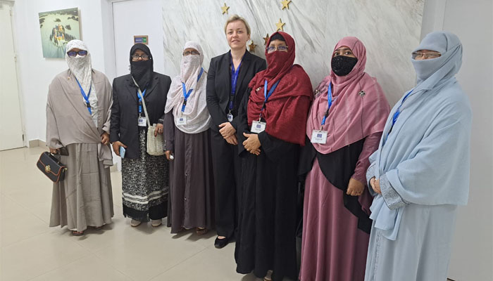 রাজনীতিতে নারীর অংশগ্রহণ বিষয়ে ইইউ ও মহিলা জামায়াতের বৈঠক রাজনীতিতে নারীর অংশগ্রহণ বিষয়ে ইইউ ও মহিলা জামায়াতের বৈঠক