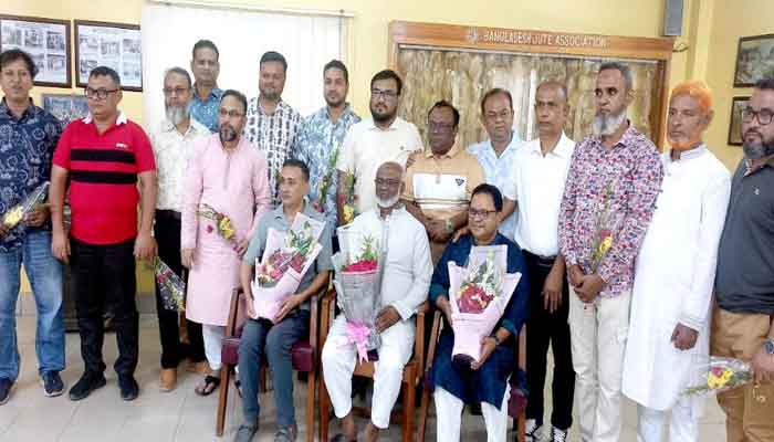 বাংলাদেশ জুট এসোসিয়েশনের কার্যনির্বাহী কমিটির নির্বাচন সম্পন্ন বাংলাদেশ জুট এসোসিয়েশনের কার্যনির্বাহী কমিটির নির্বাচন সম্পন্ন