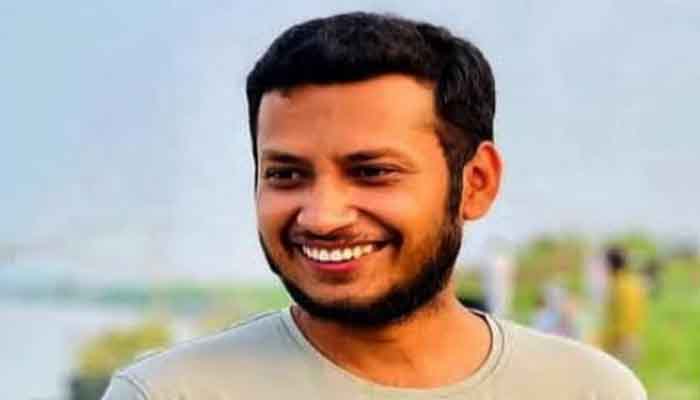 সিরাজগঞ্জে ট্রাকচাপায় এলজিইডির প্রকৌশলী নিহত সিরাজগঞ্জে ট্রাকচাপায় এলজিইডির প্রকৌশলী নিহত