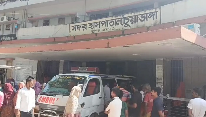 চুয়াডাঙ্গায় মদপানে ৬ জনের মৃত্যু : চার মরদেহ উত্তোলন করা হবে আজ চুয়াডাঙ্গায় মদপানে ৬ জনের মৃত্যু : চার মরদেহ উত্তোলন করা হবে আজ