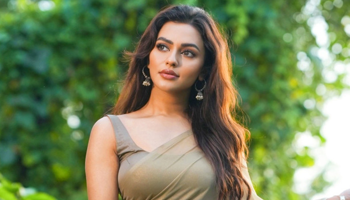 তোমরাই আমার জীবনের সবচেয়ে সুন্দর উদাহরণ তোমরাই আমার জীবনের সবচেয়ে সুন্দর উদাহরণ