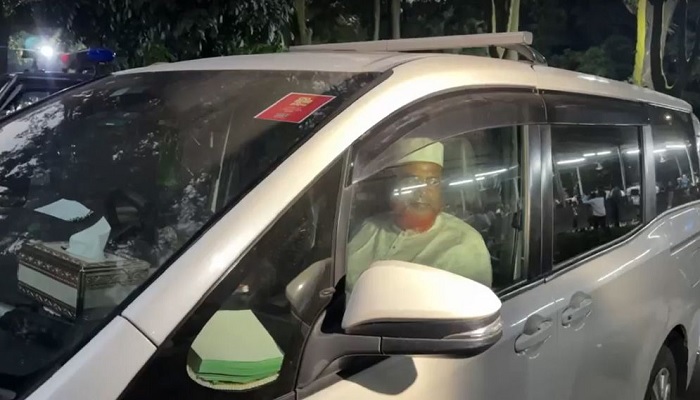 প্রধান উপদেষ্টার সঙ্গে বৈঠক করতে যমুনায় জামায়াতের প্রতিনিধিদল প্রধান উপদেষ্টার সঙ্গে বৈঠক করতে যমুনায় জামায়াতের প্রতিনিধিদল