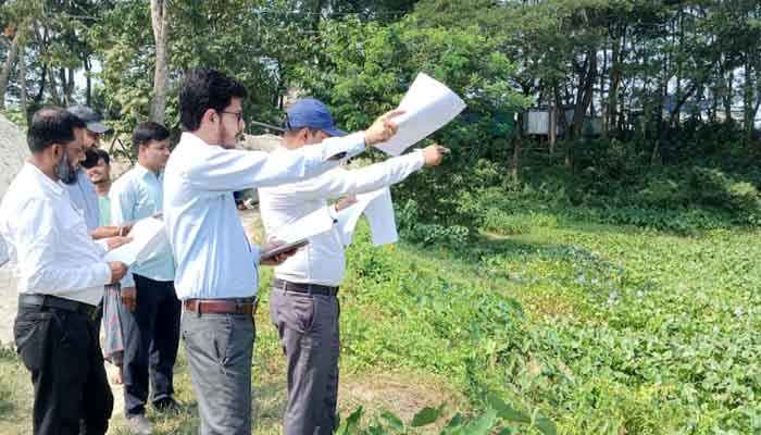 ডাকাতিয়ার পাড়ে অধিগ্রহণ হচ্ছে চাঁদপুর মেডিকেল কলেজের ৩০ একর জমি ডাকাতিয়ার পাড়ে অধিগ্রহণ হচ্ছে চাঁদপুর মেডিকেল কলেজের ৩০ একর জমি