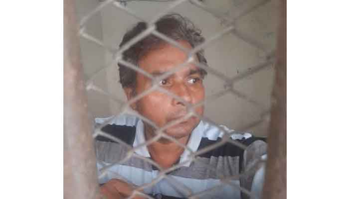 শিক্ষার্থীকে যৌন হয়রানির অভিযোগে শিক্ষক গ্রেপ্তার শিক্ষার্থীকে যৌন হয়রানির অভিযোগে শিক্ষক গ্রেপ্তার