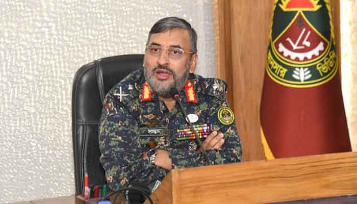 ভোটকেন্দ্রে প্রথম প্রতিরক্ষা স্তর হিসেবে দায়িত্বে থাকবে আনসার: মহাপরিচালক ভোটকেন্দ্রে প্রথম প্রতিরক্ষা স্তর হিসেবে দায়িত্বে থাকবে আনসার: মহাপরিচালক