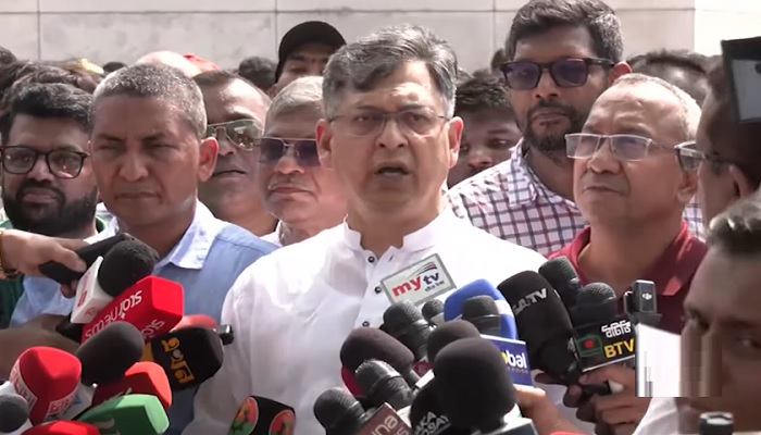 বিএনপি বৃহৎ রাজনৈতিক জোট গঠনের চিন্তা করছে: সালাহউদ্দিন বিএনপি বৃহৎ রাজনৈতিক জোট গঠনের চিন্তা করছে: সালাহউদ্দিন