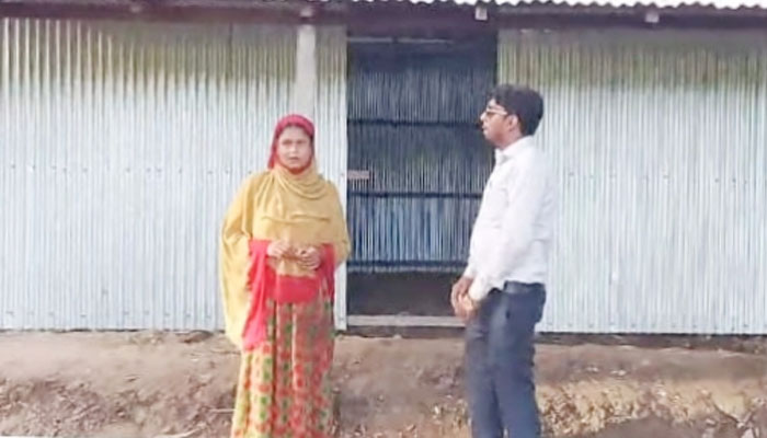 দুর্গাপুরে ৬ পরিবারকে নতুন ঘর দিল মানবাধিকার সংস্থা দুর্গাপুরে ৬ পরিবারকে নতুন ঘর দিল মানবাধিকার সংস্থা