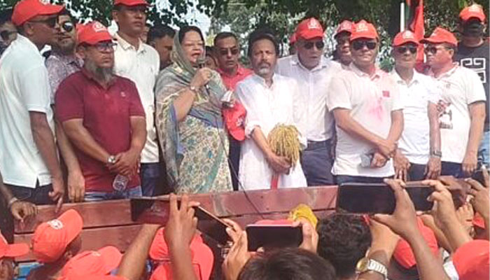 সিরাজগঞ্জে যুবদলের প্রতিষ্ঠা বার্ষিকী উপলক্ষে র‍্যালি