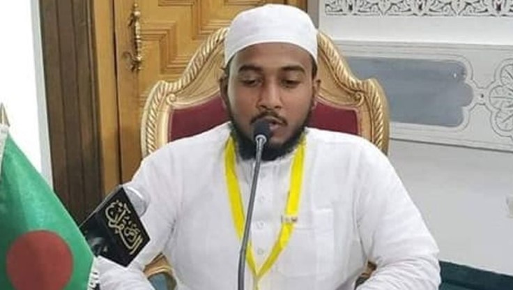 ডেঙ্গুতে মারা গেলেন বিশ্বজয়ী হাফেজ ত্বকী, চলছে দাফনের প্রস্তুতি ডেঙ্গুতে মারা গেলেন বিশ্বজয়ী হাফেজ ত্বকী, চলছে দাফনের প্রস্তুতি