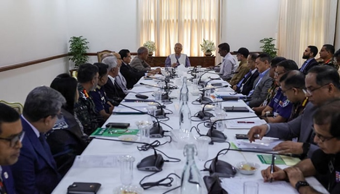 নির্বাচন প্রস্তুতি নিয়ে যমুনায় উচ্চপর্যায়ের বৈঠক নির্বাচন প্রস্তুতি নিয়ে যমুনায় উচ্চপর্যায়ের বৈঠক