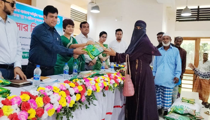 মুন্সিগঞ্জ জেলা প্রশাসকের পরামর্শ: একক ফসলে নির্ভরতা কমাতে হবে মুন্সিগঞ্জ জেলা প্রশাসকের পরামর্শ: একক ফসলে নির্ভরতা কমাতে হবে