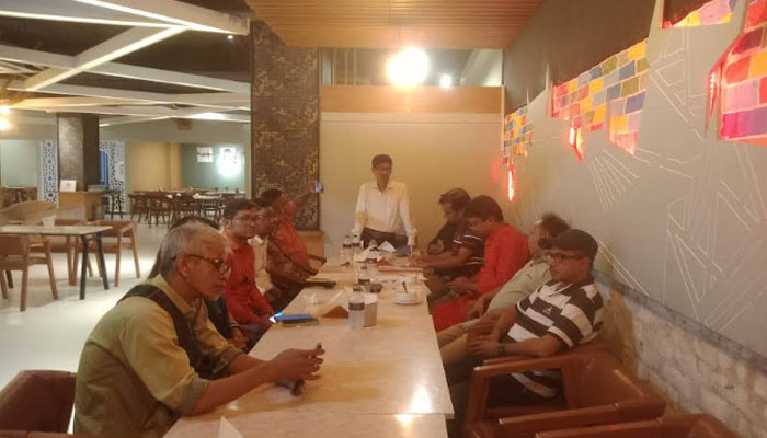 মুন্সীগঞ্জে টেলিভিশন ও মাল্টিমিডিয়া জার্নালিস্ট এসোসিয়েশনের আত্মপ্রকাশ মুন্সীগঞ্জে টেলিভিশন ও মাল্টিমিডিয়া জার্নালিস্ট এসোসিয়েশনের আত্মপ্রকাশ