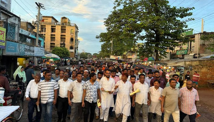 ৩১ দফার প্রচারে বাগআঁচড়ায় বিএনপির কর্মী সমাবেশ ৩১ দফার প্রচারে বাগআঁচড়ায় বিএনপির কর্মী সমাবেশ
