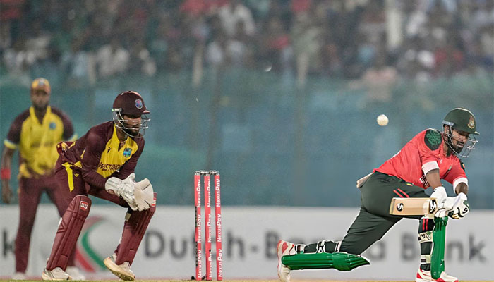 হোয়াইটওয়াশ এড়াতে সন্ধ্যায় মাঠে নামছে বাংলাদেশ হোয়াইটওয়াশ এড়াতে সন্ধ্যায় মাঠে নামছে বাংলাদেশ