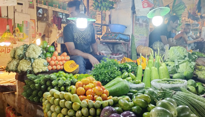 সবজিতে স্বস্তি, গরু-খাসির মাংসের দাম অপরিবর্তিত সবজিতে স্বস্তি, গরু-খাসির মাংসের দাম অপরিবর্তিত