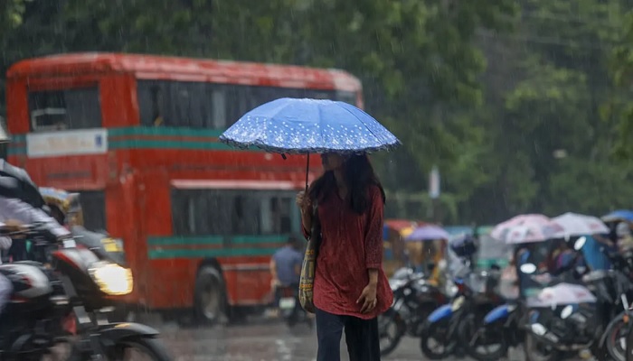 ঢাকায় আজ হালকা বৃষ্টির আভাস ঢাকায় আজ হালকা বৃষ্টির আভাস