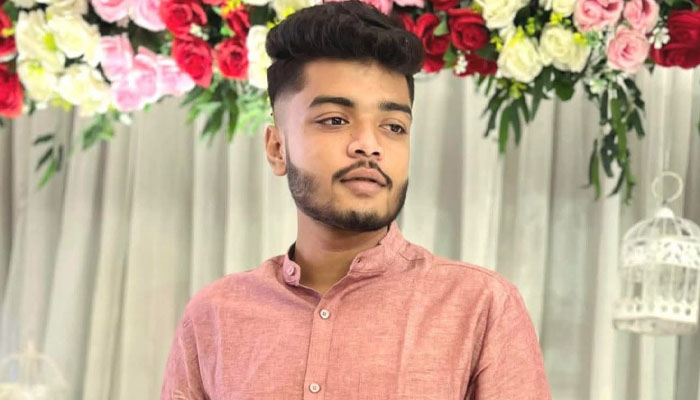 মুন্সীগঞ্জে বিএনপির দুই গ্রুপের সংঘর্ষে গুলিতে যুবক নিহত মুন্সীগঞ্জে বিএনপির দুই গ্রুপের সংঘর্ষে গুলিতে যুবক নিহত