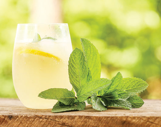 তিন প্রাকৃতিক পানীয় তিন প্রাকৃতিক পানীয়