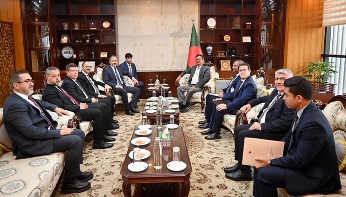 বাণিজ্য ও প্রতিরক্ষা খাতে তুরস্কের সঙ্গে সহযোগিতা বাড়াতে চায় বাংলাদেশ