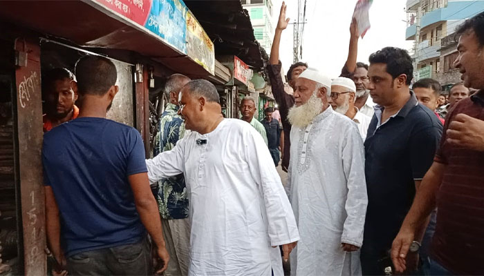 রংপুর-৩ আসনে বিএনপি প্রার্থী সামুর গণসংযোগ ও উঠান বৈঠক রংপুর-৩ আসনে বিএনপি প্রার্থী সামুর গণসংযোগ ও উঠান বৈঠক