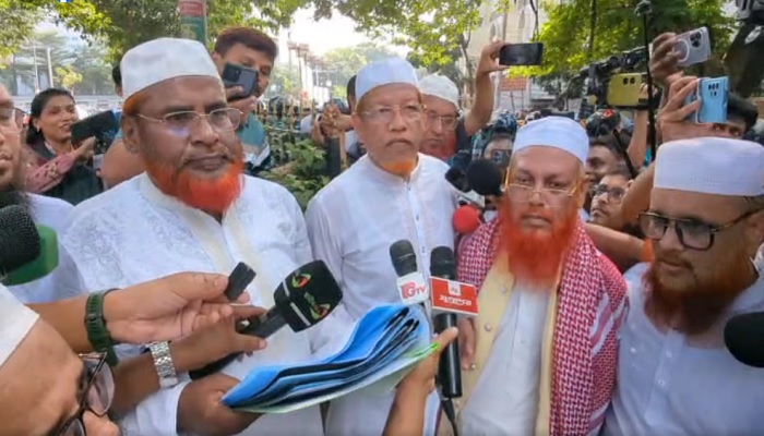 স্মারকলিপি নিয়ে যমুনায় যুগপৎ আন্দোলনরত দলগুলোর প্রতিনিধিদল স্মারকলিপি নিয়ে যমুনায় যুগপৎ আন্দোলনরত দলগুলোর প্রতিনিধিদল