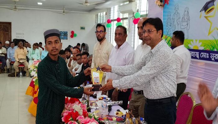 শার্শায় এসএসসি পরীক্ষায় কৃতী শিক্ষার্থীদের সংবর্ধনা শার্শায় এসএসসি পরীক্ষায় কৃতী শিক্ষার্থীদের সংবর্ধনা