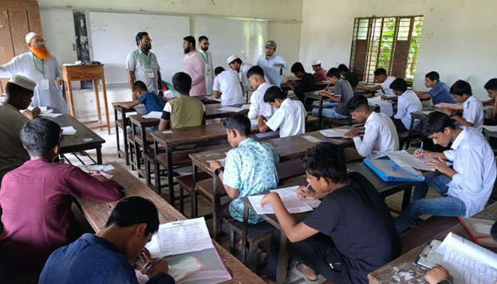 ঈশ্বরগঞ্জে মেধার সন্ধানে কিশোর কণ্ঠ বৃত্তি পরীক্ষা ঈশ্বরগঞ্জে মেধার সন্ধানে কিশোর কণ্ঠ বৃত্তি পরীক্ষা