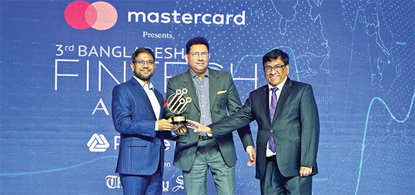 ব্যাংক এশিয়া অর্জন করল ‘ফিনটেক ইনোভেশন অব দ্য ইয়ার-  ফাইন্যান্সিয়াল ইনক্লুশন’ অ্যাওয়ার্ড