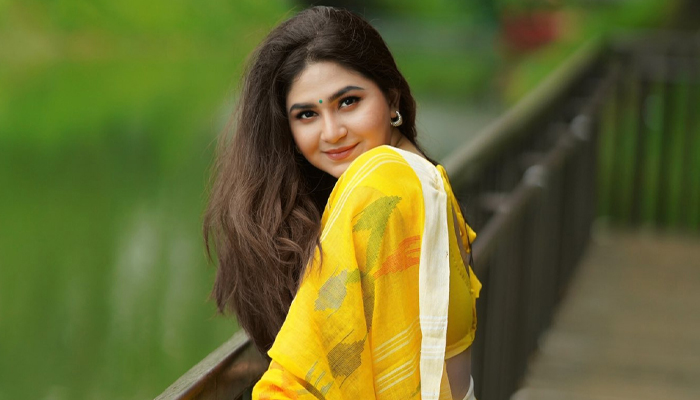 সমালোচকদের উদ্দেশে মুখ খুললেন অর্চিতা স্পর্শিয়া সমালোচকদের উদ্দেশে মুখ খুললেন অর্চিতা স্পর্শিয়া