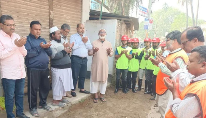 দিনাজপুরে রাস্তা ও ড্রেন উন্নয়ন প্রকল্পের উদ্বোধন দিনাজপুরে রাস্তা ও ড্রেন উন্নয়ন প্রকল্পের উদ্বোধন