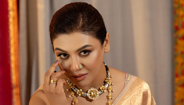 আবীর চট্টোপাধ্যায় আমার সবচেয়ে বড় ‘কমফোর্ট জোন’: জয়া আহসান আবীর চট্টোপাধ্যায় আমার সবচেয়ে বড় ‘কমফোর্ট জোন’: জয়া আহসান