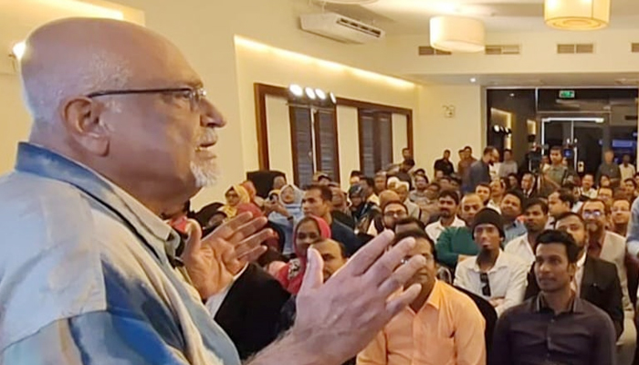 সংস্কার বাস্তবায়নের মাধ্যমে লুটপাটতন্ত্র ভাঙতে হবে : ড. দেবপ্রিয় ভট্টাচার্য সংস্কার বাস্তবায়নের মাধ্যমে লুটপাটতন্ত্র ভাঙতে হবে : ড. দেবপ্রিয় ভট্টাচার্য