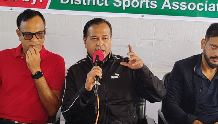 ঢাকার বাইরে ক্রিকেটকে ছড়িয়ে দিতে চাই: আসিফ আকবর ঢাকার বাইরে ক্রিকেটকে ছড়িয়ে দিতে চাই: আসিফ আকবর