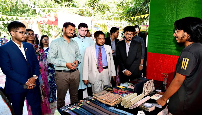 চবিতে হাল্ট প্রাইজের উদ্যোগে উদ্যোক্তা মেলা চবিতে হাল্ট প্রাইজের উদ্যোগে উদ্যোক্তা মেলা