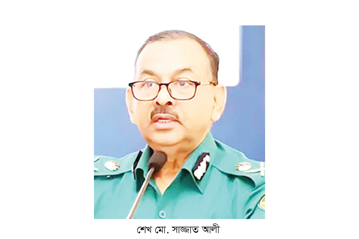 পুলিশের মনোবল ভাঙলে ফের রাত জেগে লাঠি নিয়ে বাড়িঘর পাহারা দিতে হবে পুলিশের মনোবল ভাঙলে ফের রাত জেগে লাঠি নিয়ে বাড়িঘর পাহারা দিতে হবে