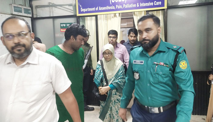 ভূমিকম্পে প্যানিকের কারণে বেশি আহত-নিহত: স্বাস্থ্য উপদেষ্টা ভূমিকম্পে প্যানিকের কারণে বেশি আহত-নিহত: স্বাস্থ্য উপদেষ্টা